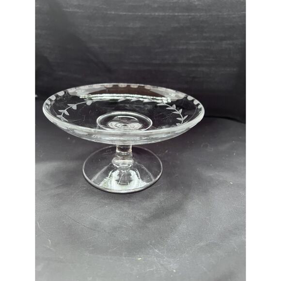 Vintage Glass Compote Bowl With Etched Floral Leaf Design - Picture 3 of 9